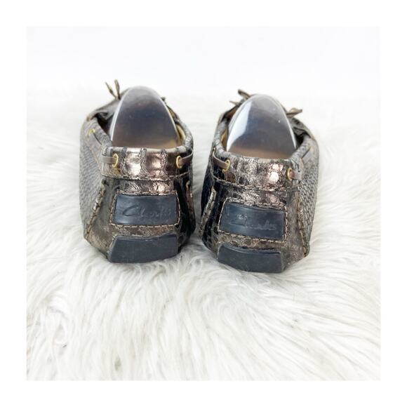 Clarks Dunbar Cruiser Loafers Women’s 9.5 Snake-Print Metallic Bronze Comfort - Picture 4 of 13